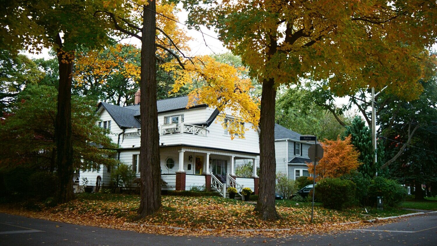 Featured image for “September Fall Cleanup Checklist”